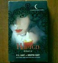 A House of Night Novel Hunted = Diburu